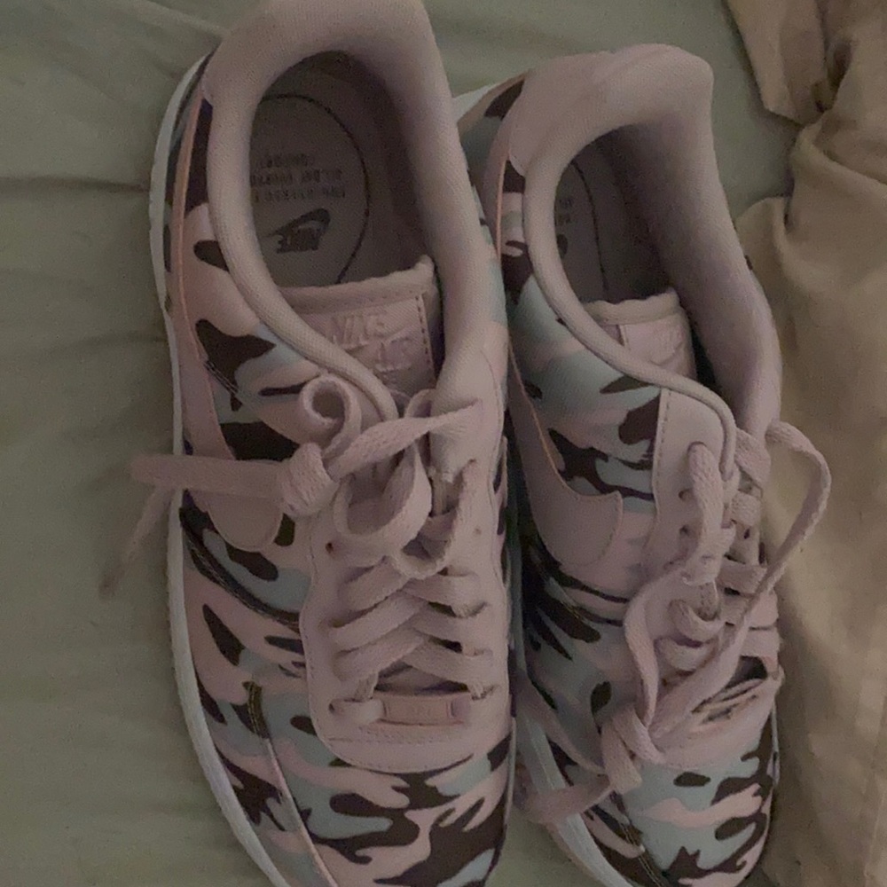 Pink camp Nike Air Force 1’s